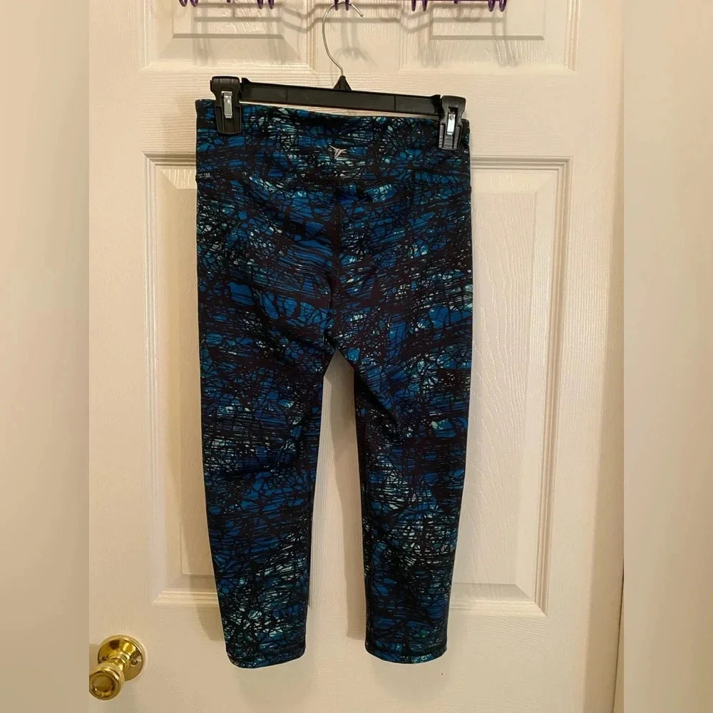 Old Navy Active cropped leggings small - Picture 4 of 7